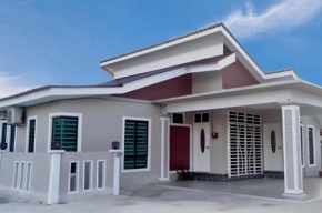 Aina Guest House